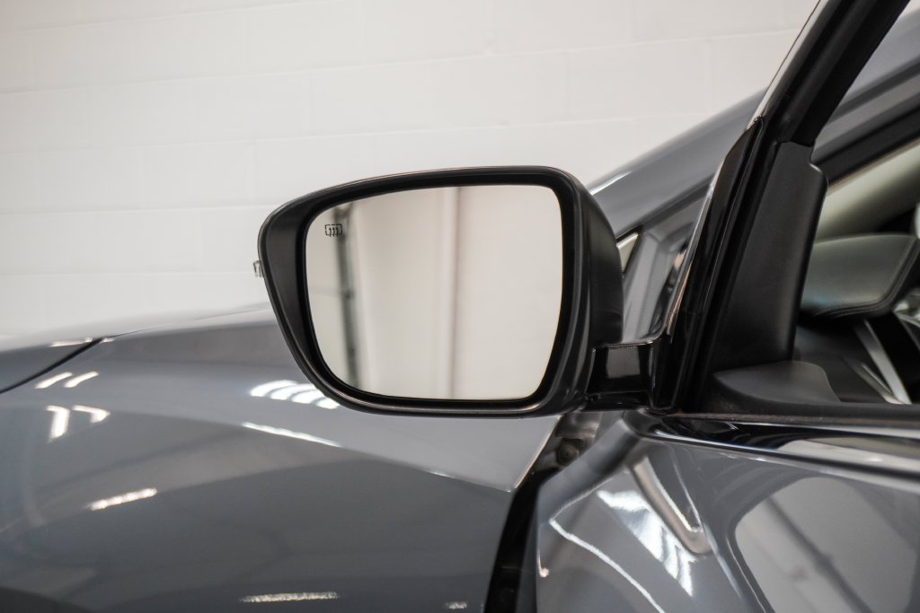 Used 2023 Gray Nissan SV image 37
