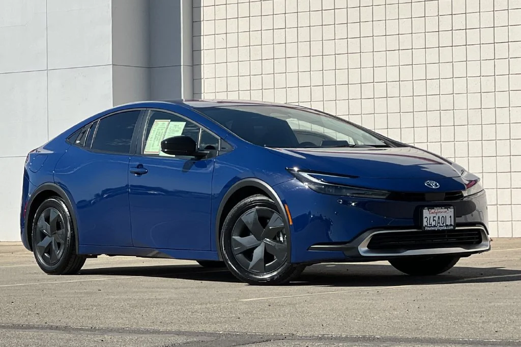 Certified Used 2026 Blue Toyota SE image 2
