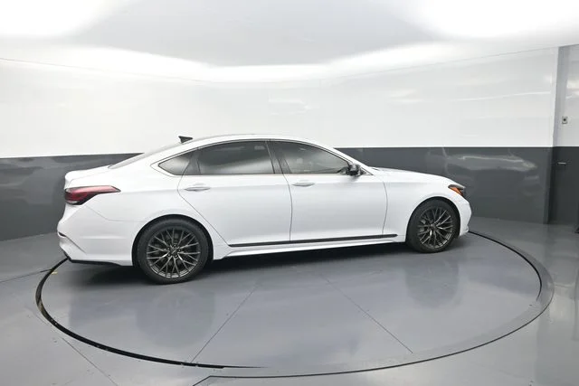 Used 2018 White Genesis 3.3T Sport image 14