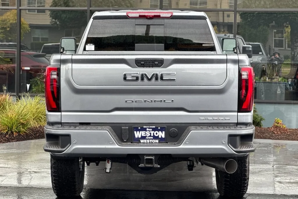 New 2026 Sterling Metallic GMC Denali Ultimate image 5