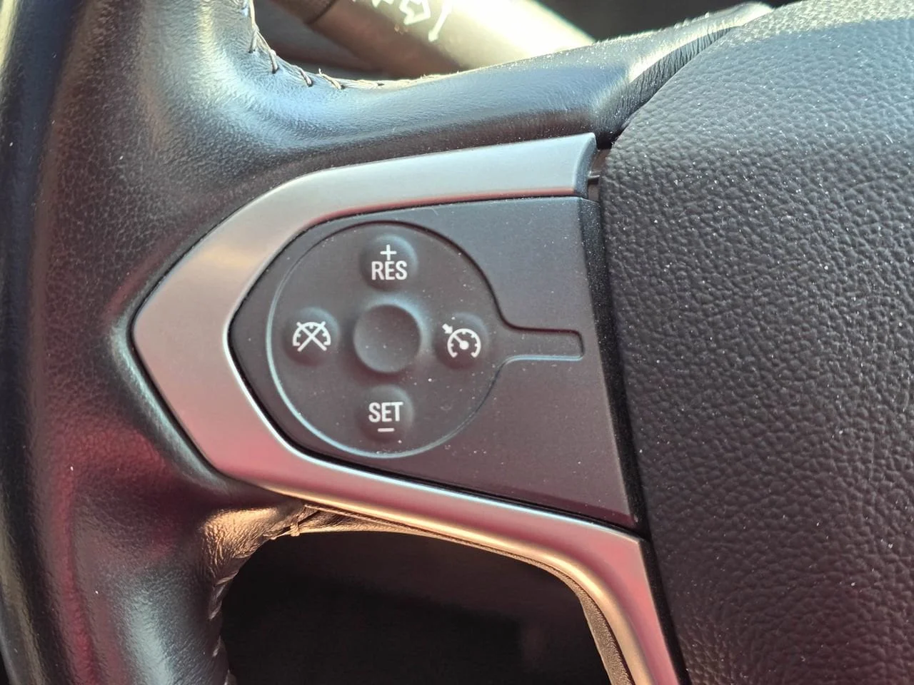 Used 2019 Satin Steel Metallic Chevrolet 2WD LT image 18