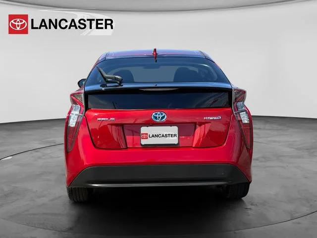 Used 2016  Toyota Two image 6
