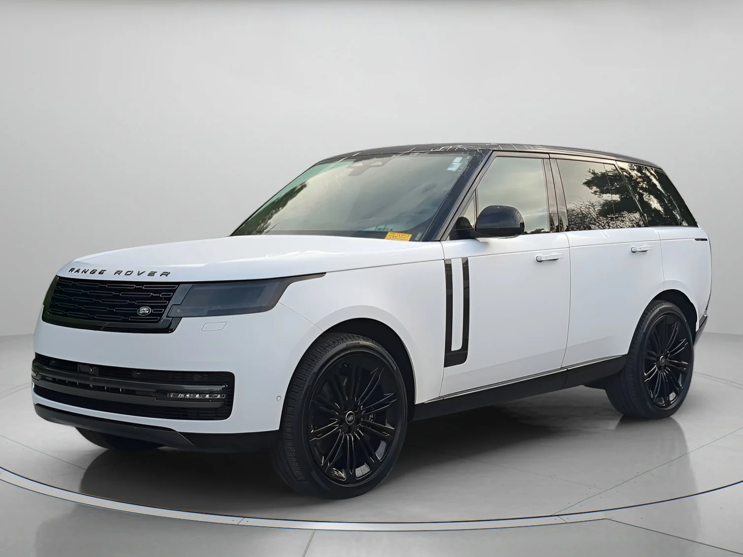 2025 Land Rover Range Rover 4.4 SE SWB's photo