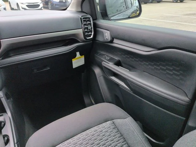New 2026 Carbonized Gray Metallic Ford XLT image 17