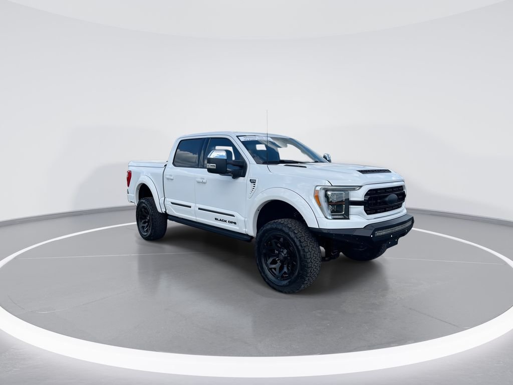 Used 2023 White Ford Lariat image 2