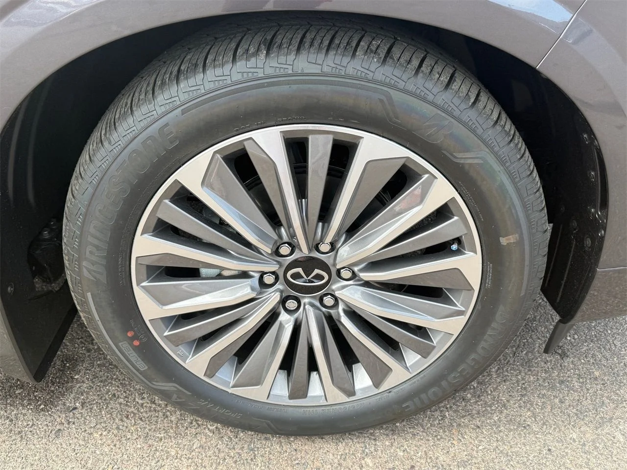 New 2026 ANTHRACITE GRAY INFINITI Luxe 4WD image 10