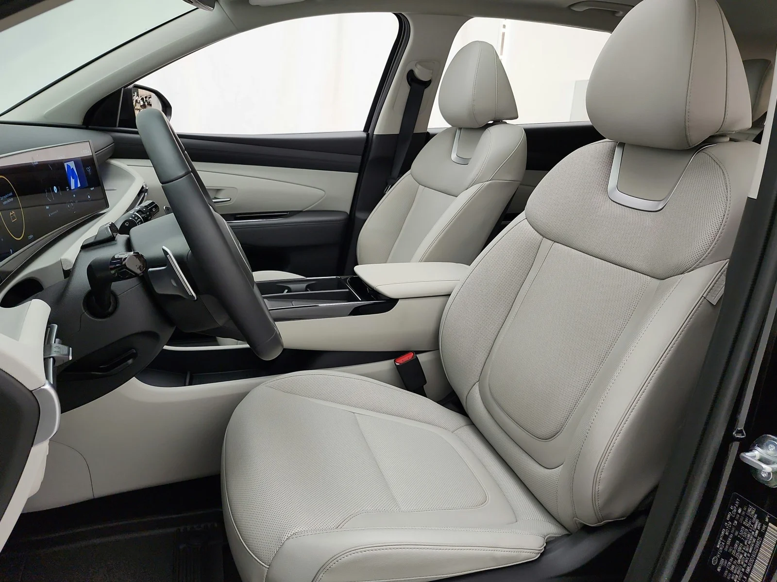 Used 2025 Ash Black Hyundai Limited AWD image 13