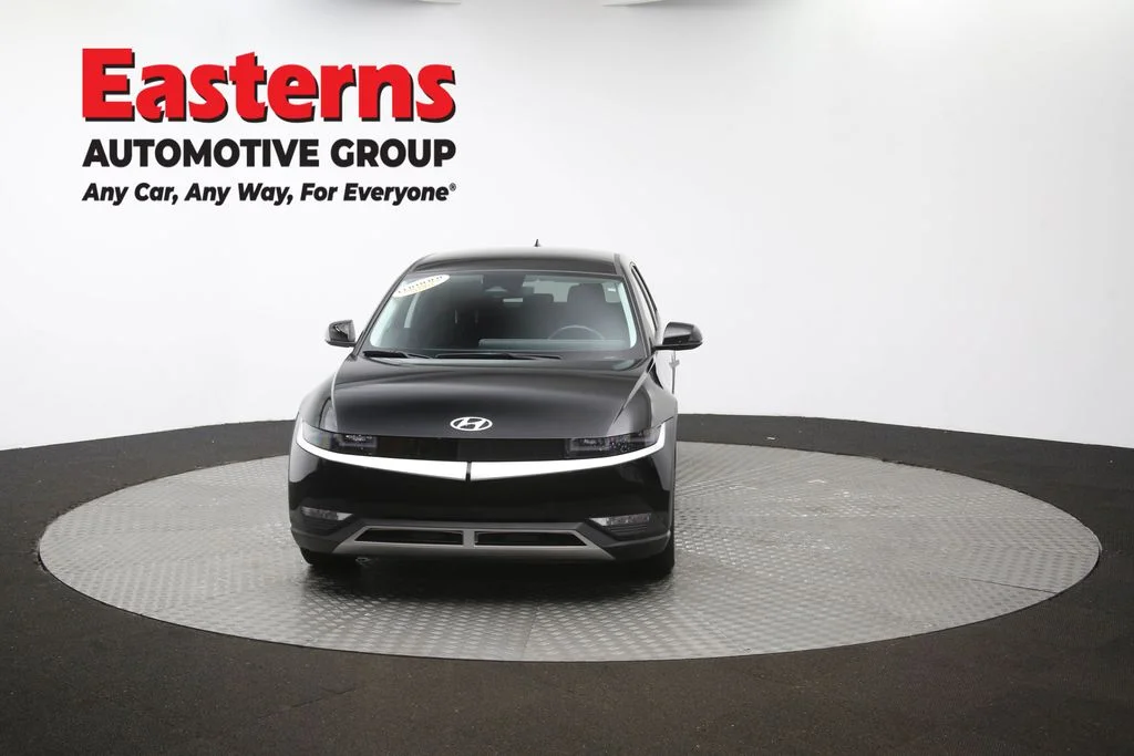 Used 2024 Black Hyundai SEL image 51