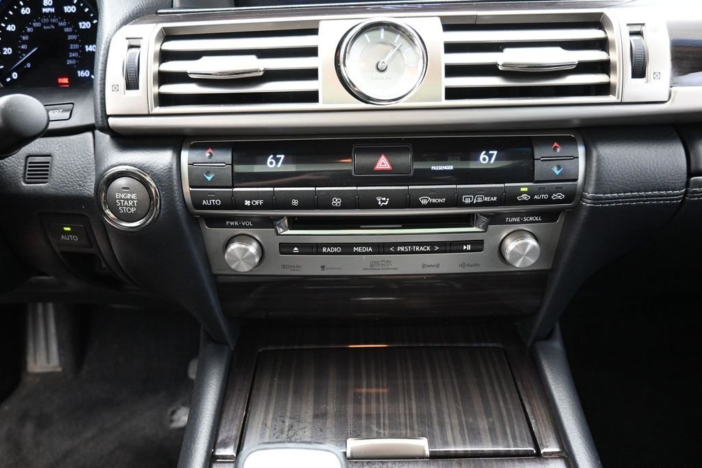 Used 2013 Silver Lexus 460 L image 28