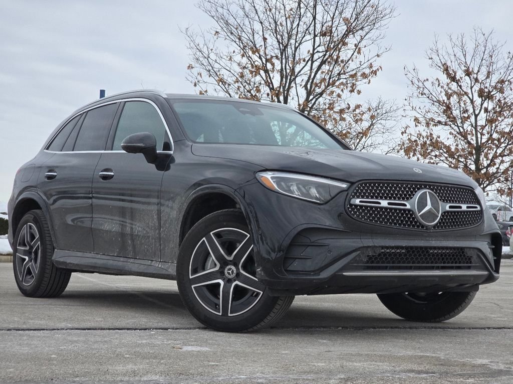 2026 Mercedes-Benz GLC