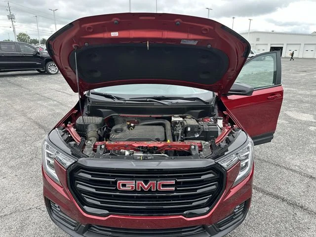 Used 2023 Red GMC SLE image 19