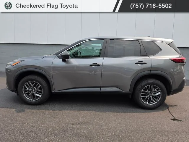 Used 2023 Gun Metallic Nissan S image 3