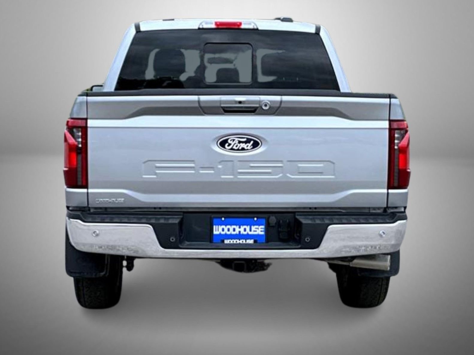 Used 2024 Silver Ford XLT image 6