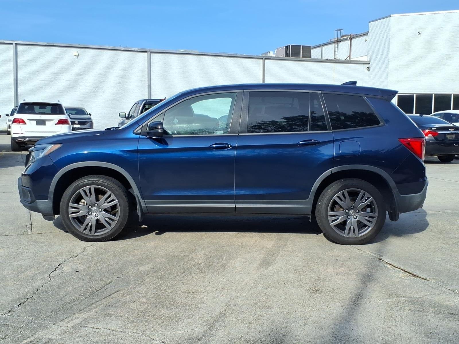 Used 2021 Obsidian Blue Pearl Honda EX-L image 3