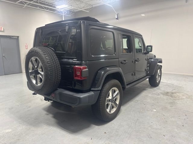 Used 2020 Black Jeep Unlimited Sahara image 5