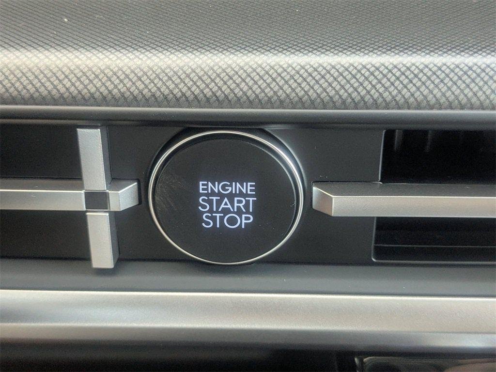 New 2026 Black Hyundai SE FWD image 30