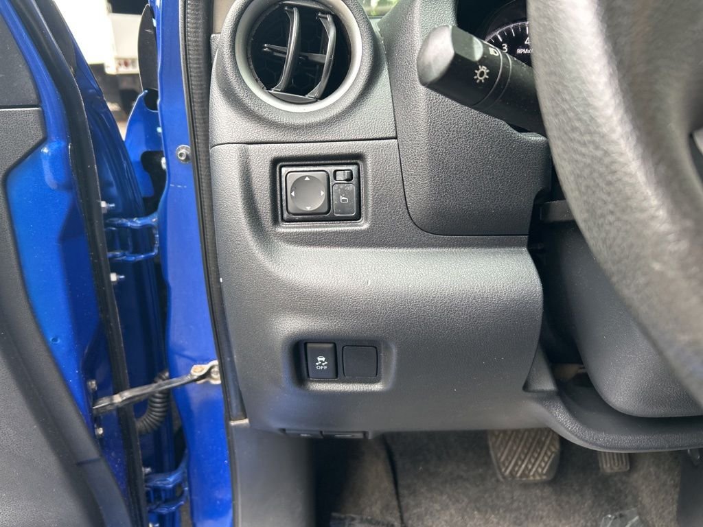 2016 Nissan Versa Sedan SV - Photo 23