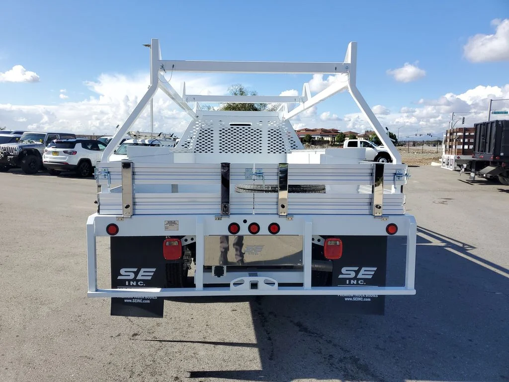 New 2026 Bright White Clear-Coat Exterior Paint RAM Tradesman image 4