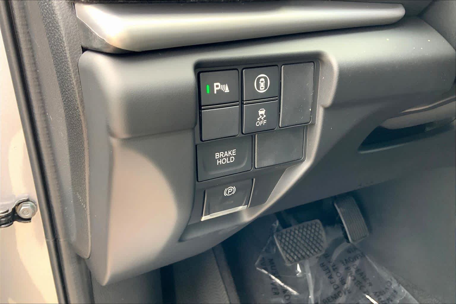 New 2026 Solar Silver Metallic Acura w/Technology Package image 18