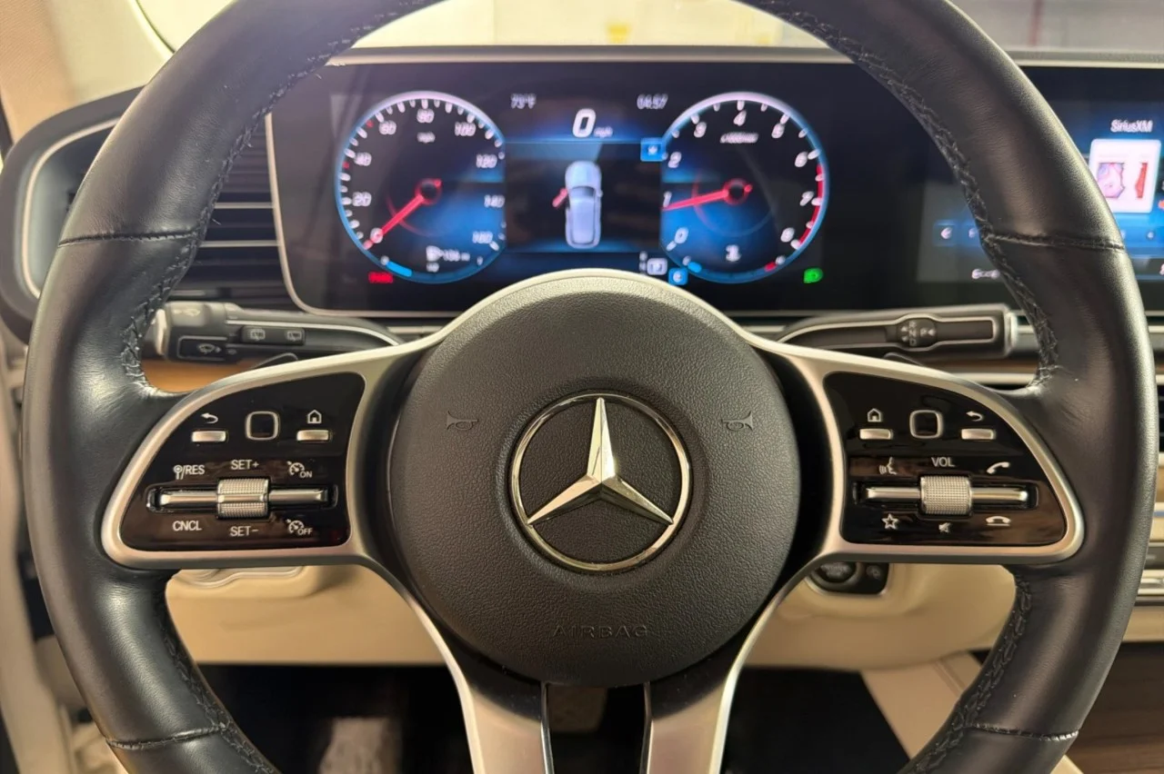Used 2022 Polar White Mercedes-Benz GLE 350 image 21