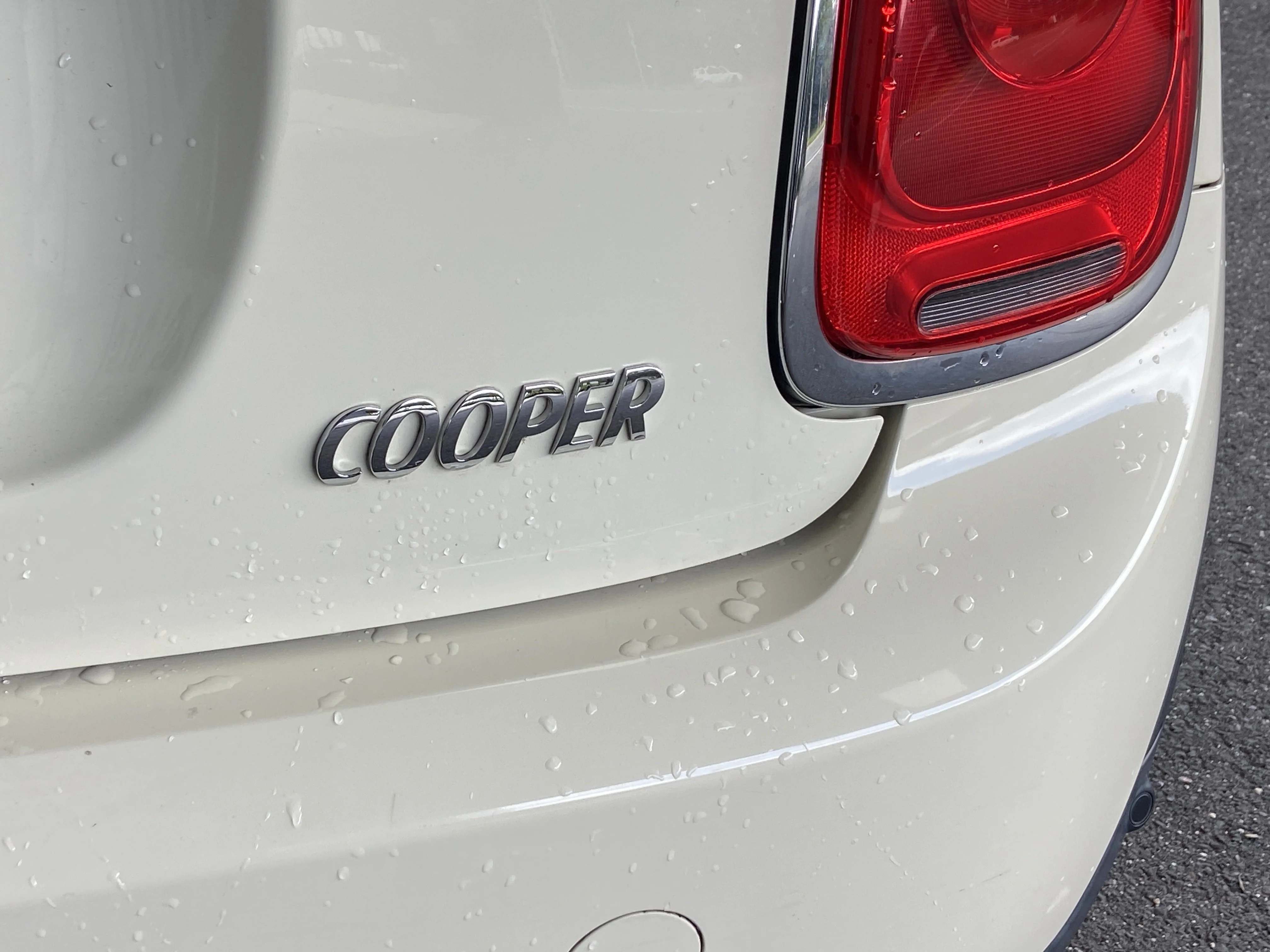 2017 MINI Cooper Base - Photo 28