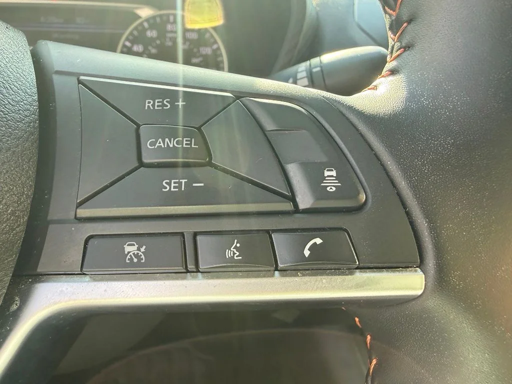 Used 2025 Black Nissan SR image 18