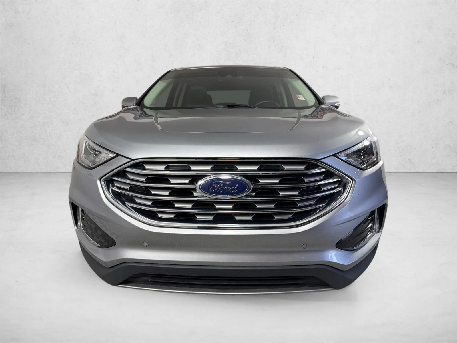 Used 2023 Silver Ford Titanium image 8
