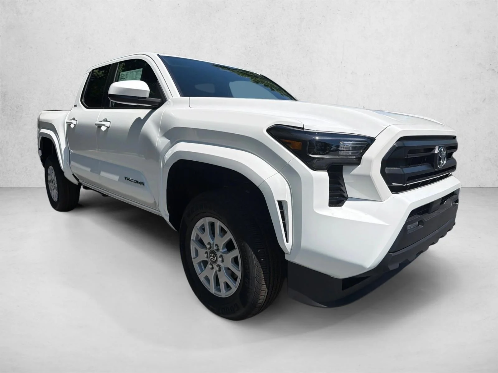 New 2026 Ice Cap Toyota SR5 image 1