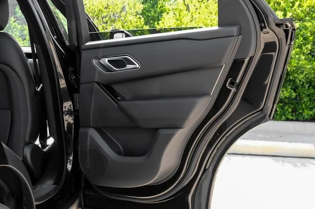 New 2026 Black Land Rover S image 51