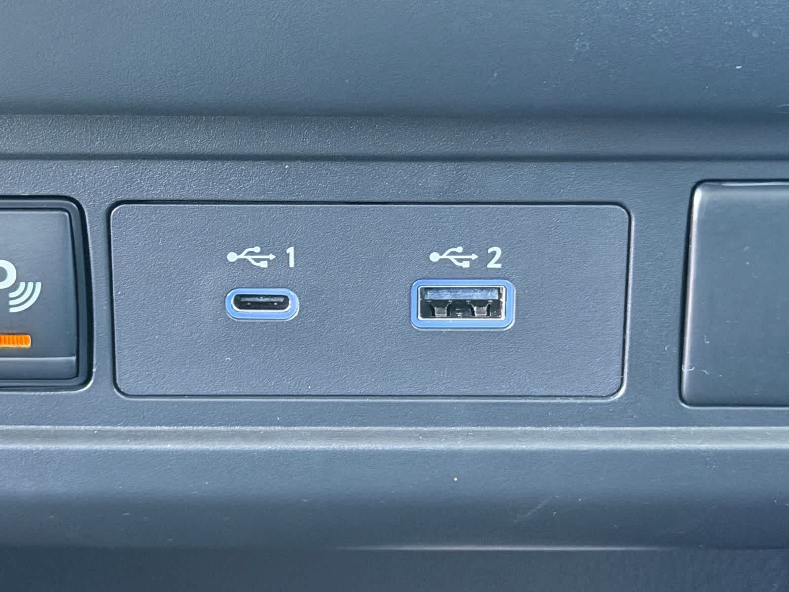 New 2026 Glacier White Nissan Crew Cab S image 25