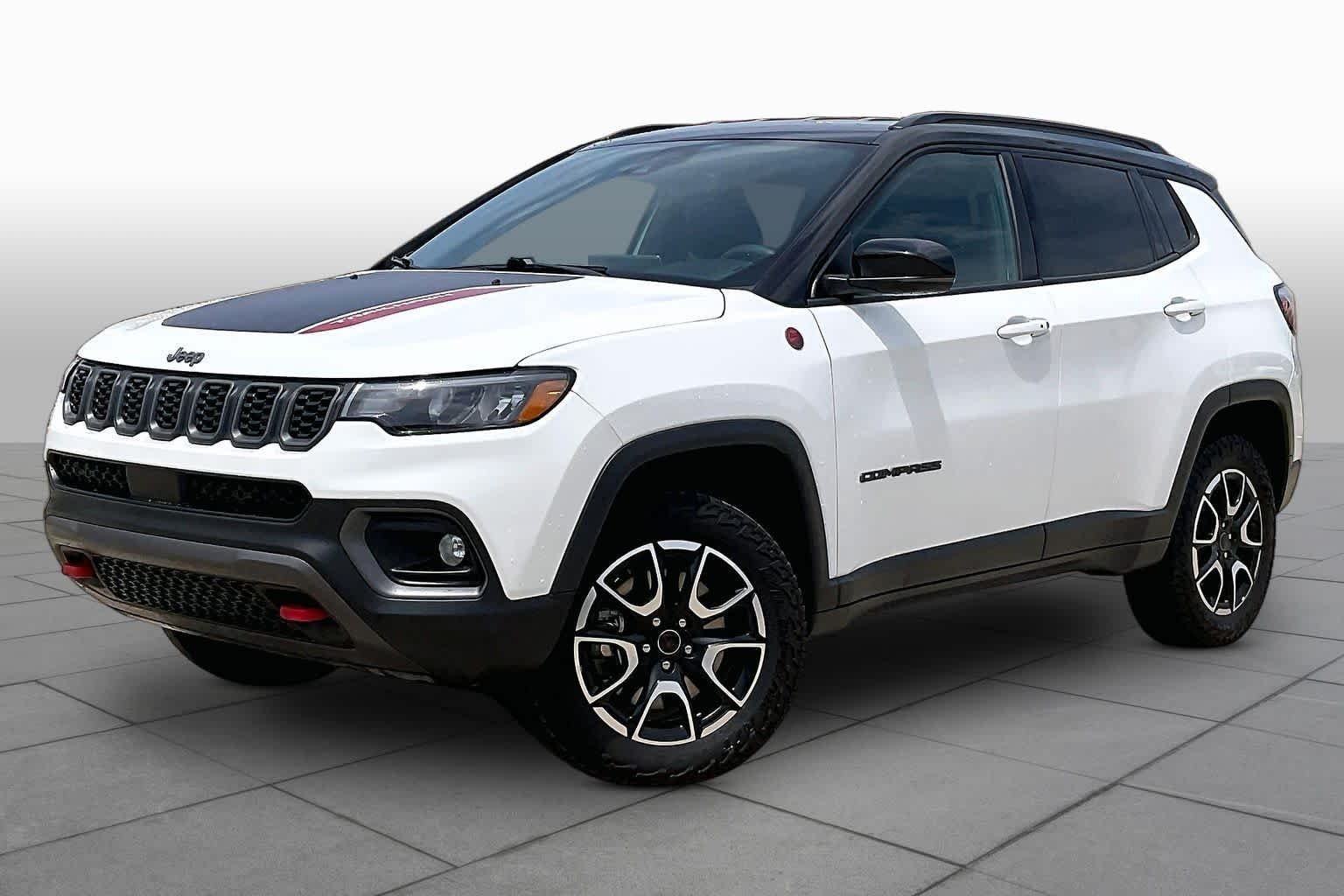 Used 2025 Bright White Clearcoat Jeep Trailhawk image 2