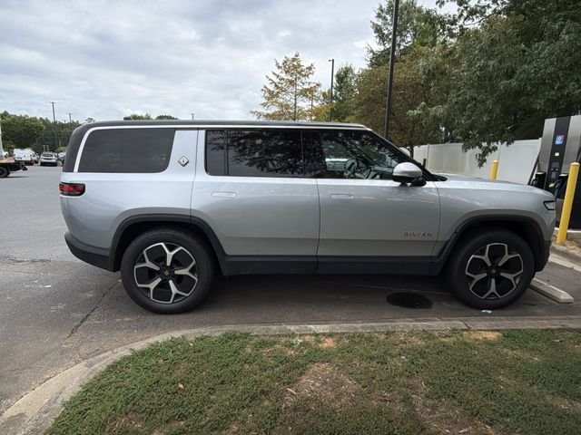 Used 2024  Rivian Adventure image 7