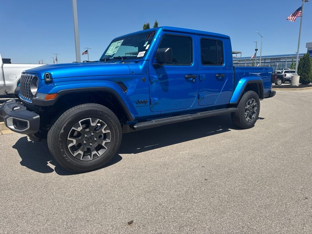 2026 Jeep Gladiator Sahara Auto's photo
