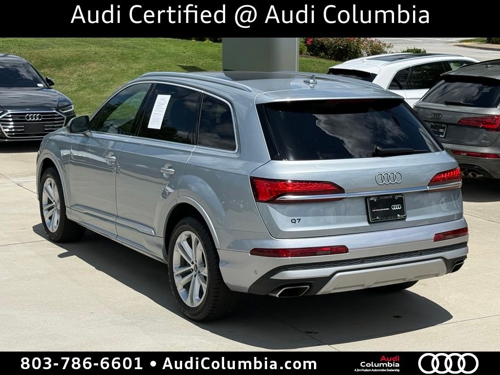 Used 2025  Audi 55 Premium Plus image 11