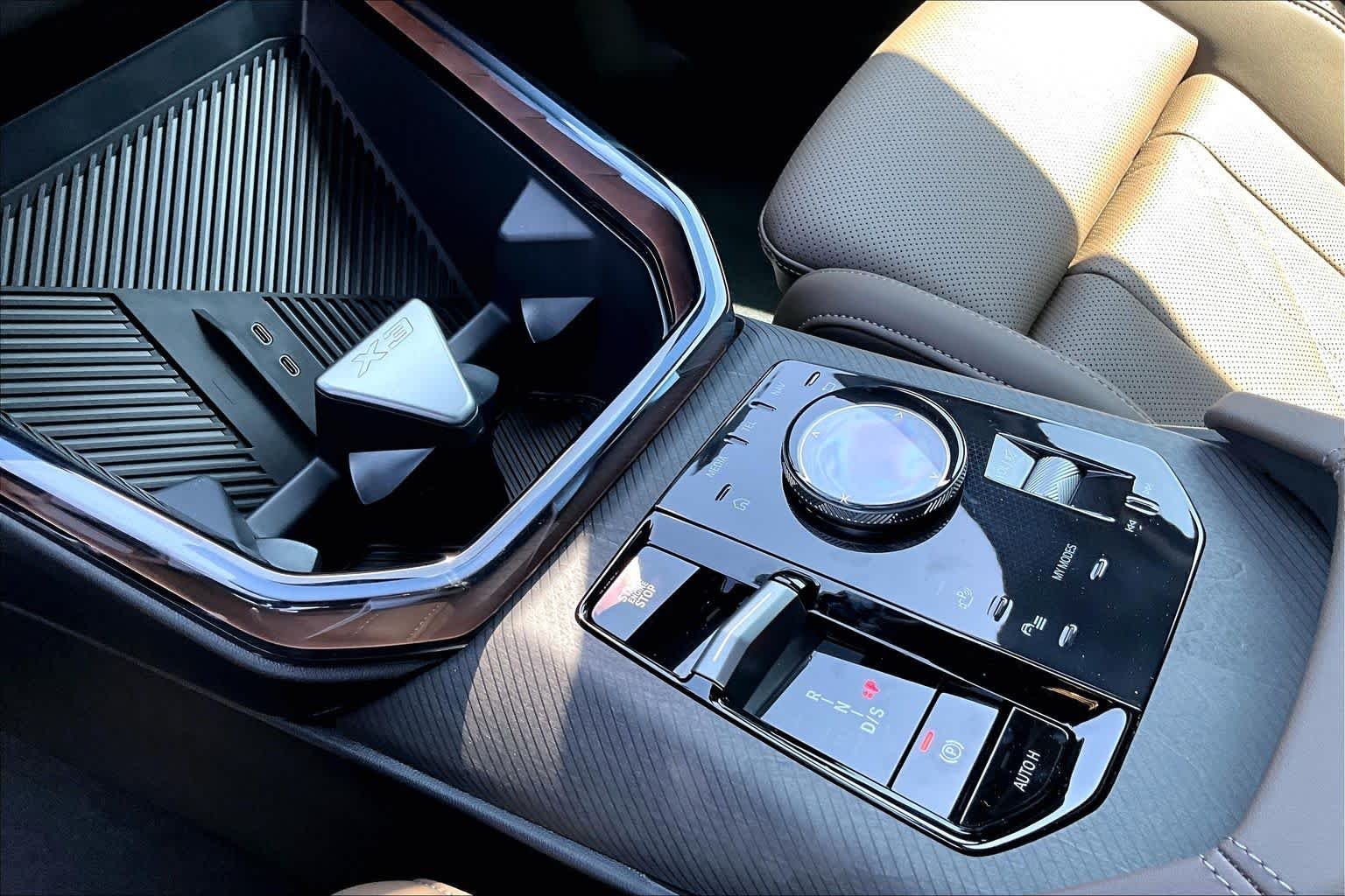 New 2026 Skyscraper Grey Metallic BMW 30 xDrive image 7