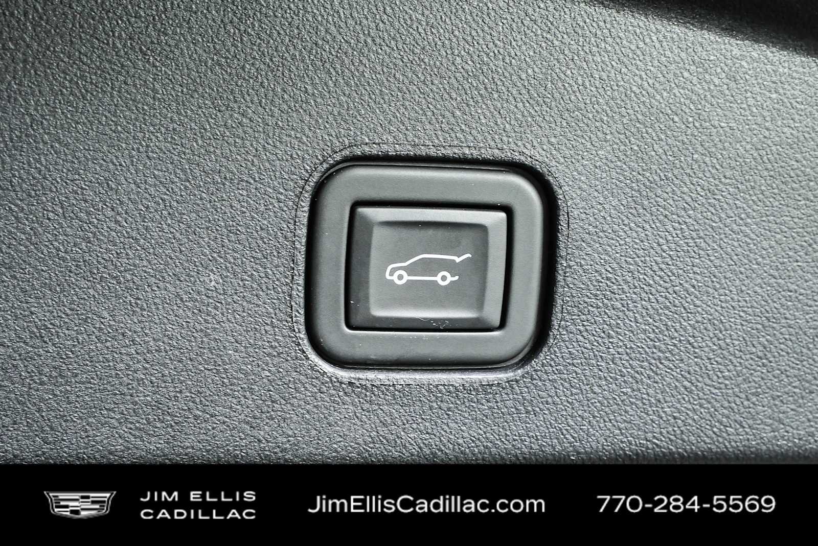 Used 2024 Crystal White Tricoat Cadillac Sport image 32