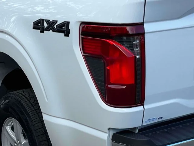 New 2026 Oxford White Ford XL image 10