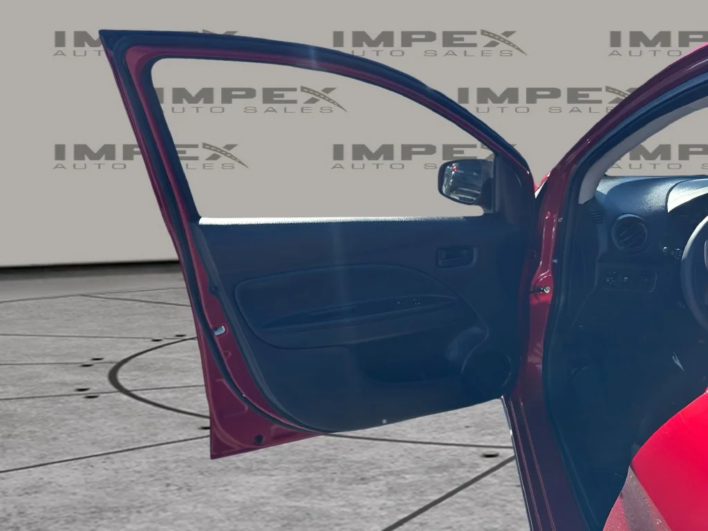 Used 2024 Red Mitsubishi ES image 21