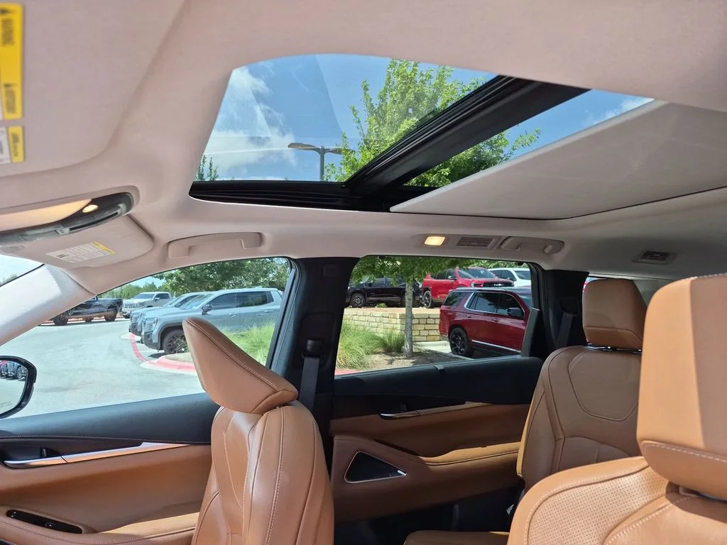 Used 2022 Blue INFINITI Sensory image 30