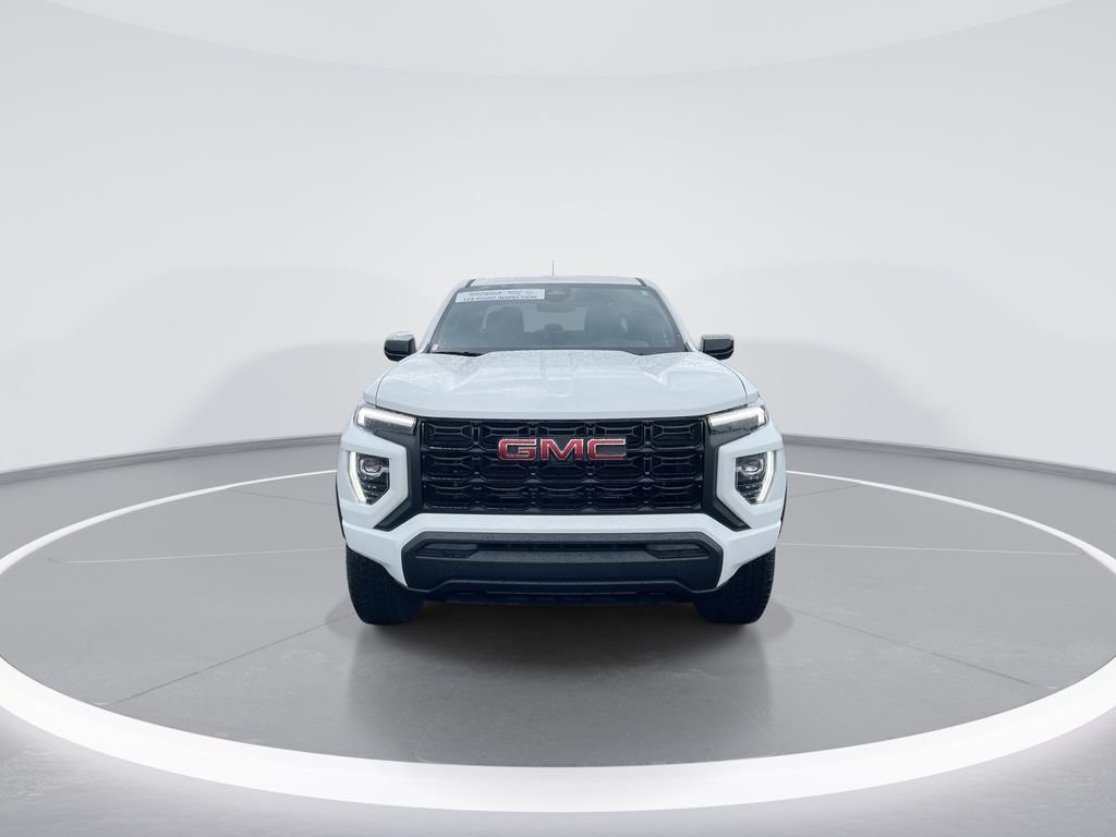 Used 2024 White GMC Elevation image 3