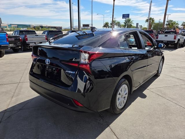 2021 Toyota Prius LE - Photo 6
