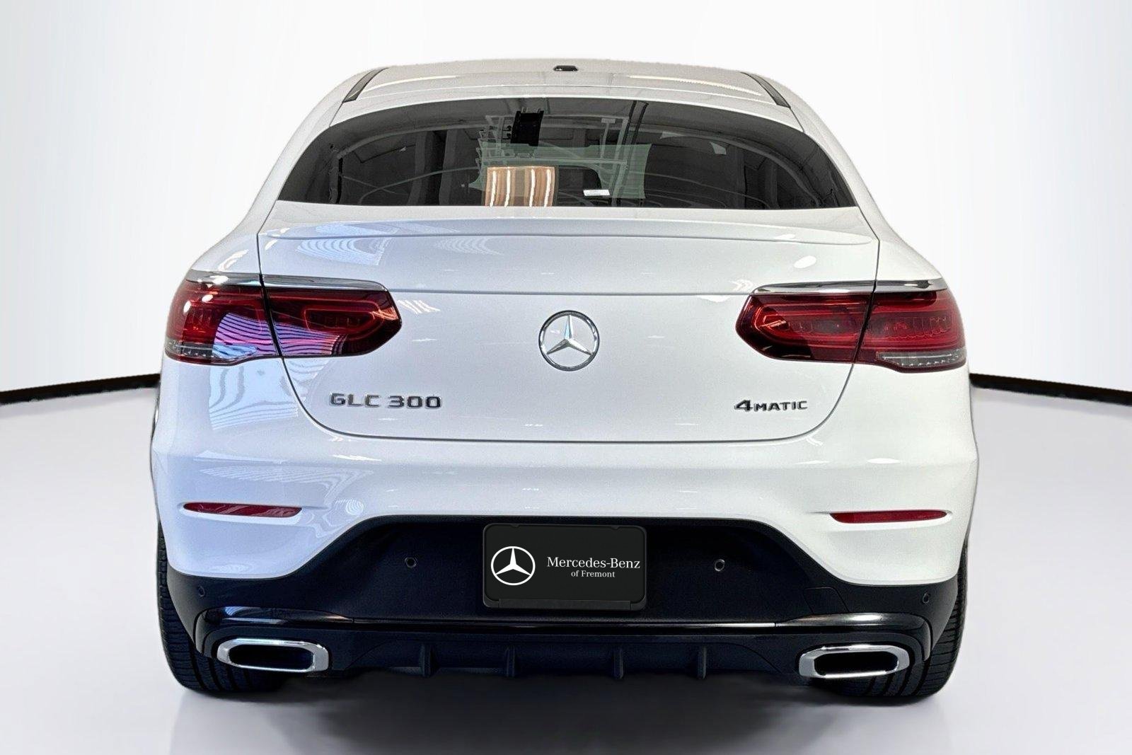 Used 2021 Polar White Mercedes-Benz GLC 300 image 6