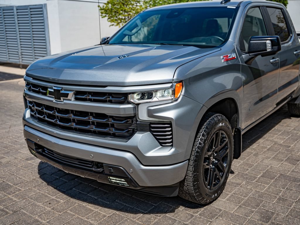 Used 2024 Dark Gray Chevrolet RST image 15