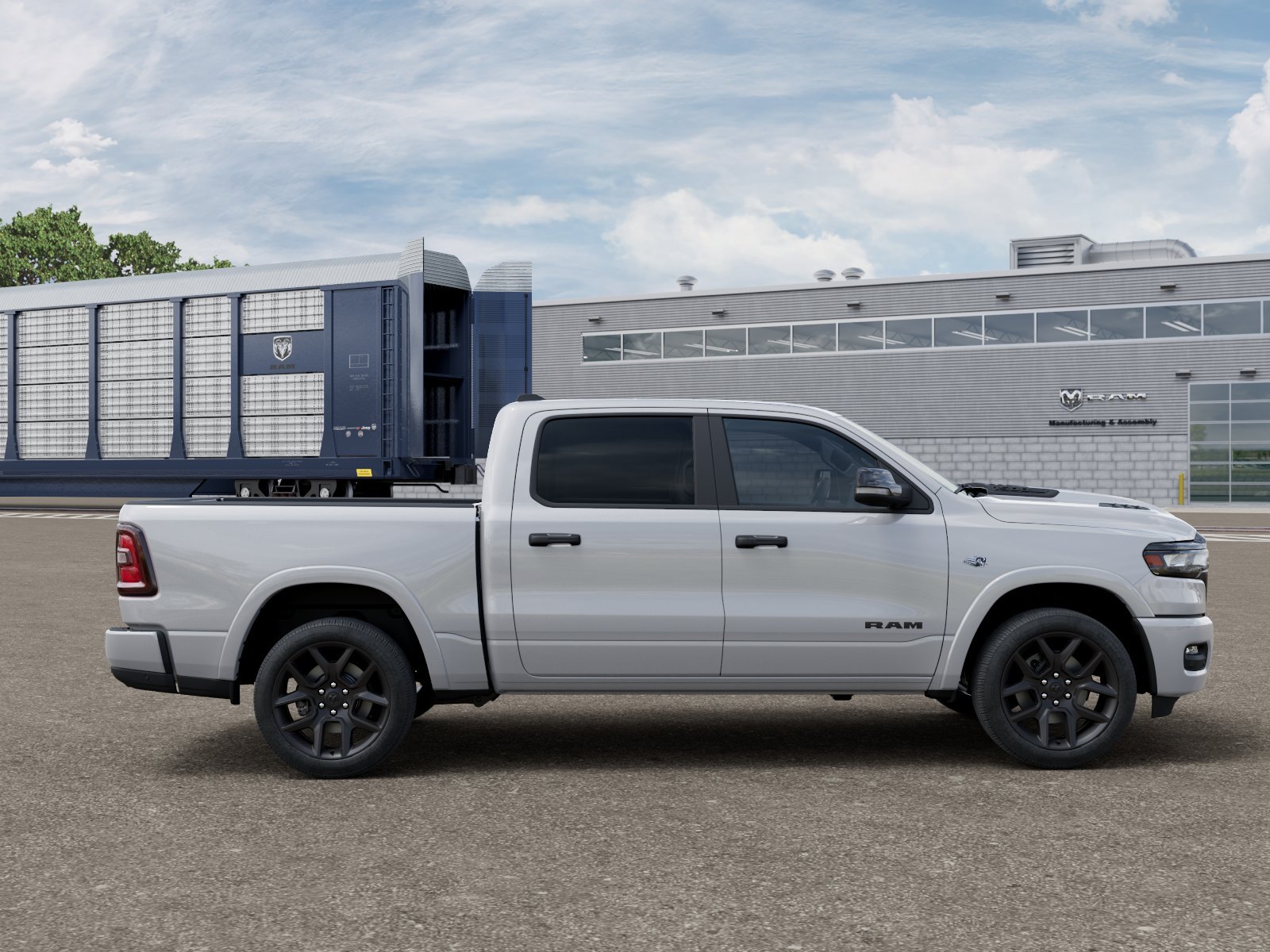 New 2026 Ivory White Tri-Coat Pearl-Coat Exterior Paint RAM LARAMIE image 12