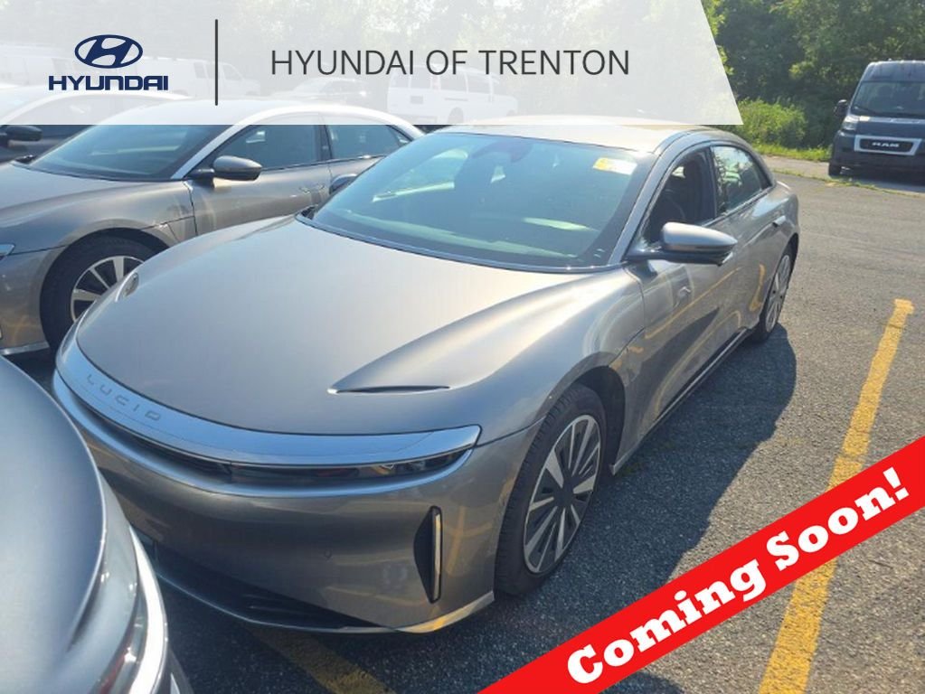 2024 Lucid Air Touring's photo