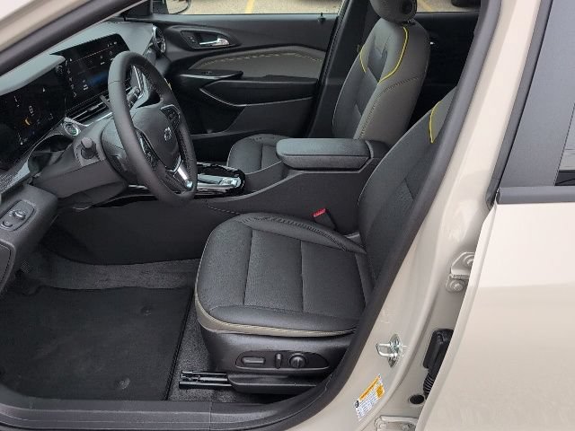 2026 Chevrolet Trax Activ - Photo 13