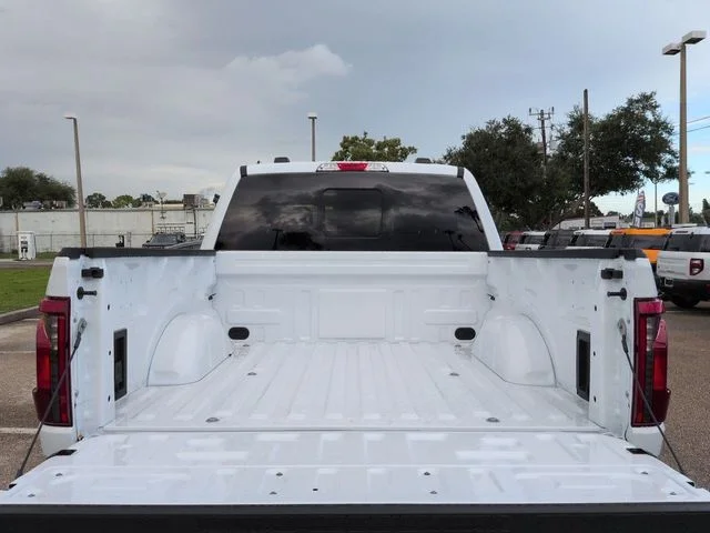 New 2026 White Ford Tremor image 13