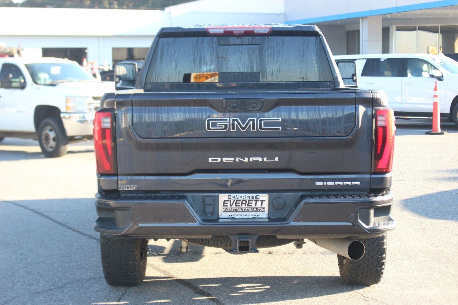 Used 2024 Titanium Rush Metallic GMC Denali image 6