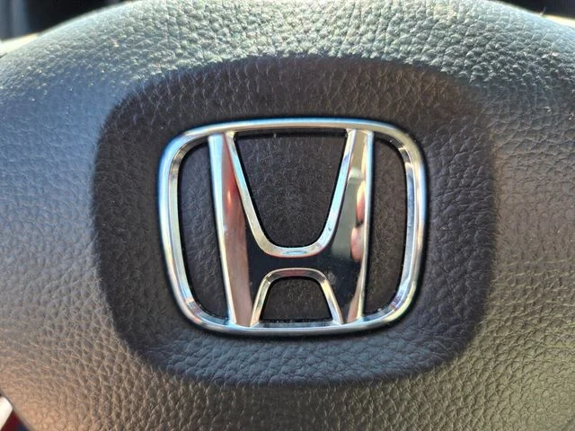 Used 2022 Red Honda EX-L image 32