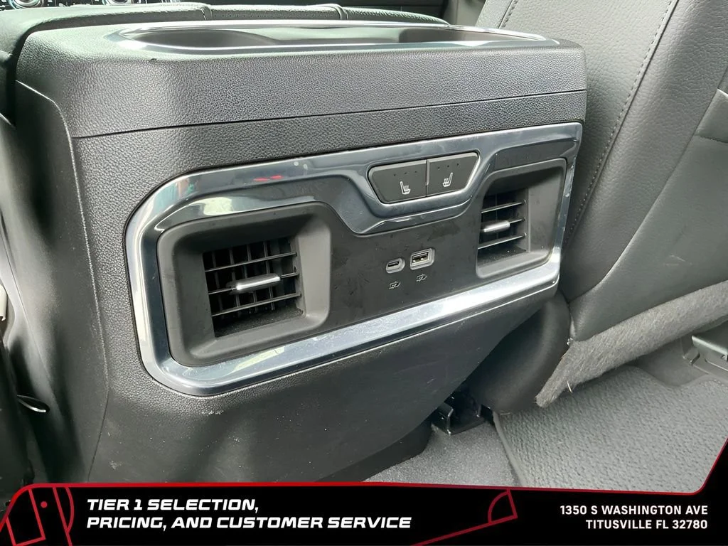 Used 2024 Onyx Black GMC Denali image 33